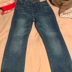 Woman skinny jeans